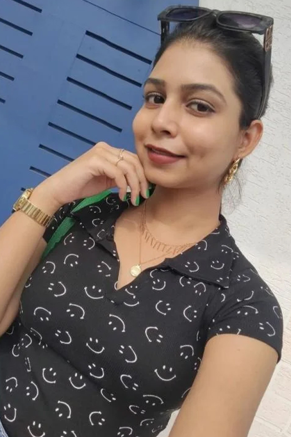  Sexy call girl Greater Noida